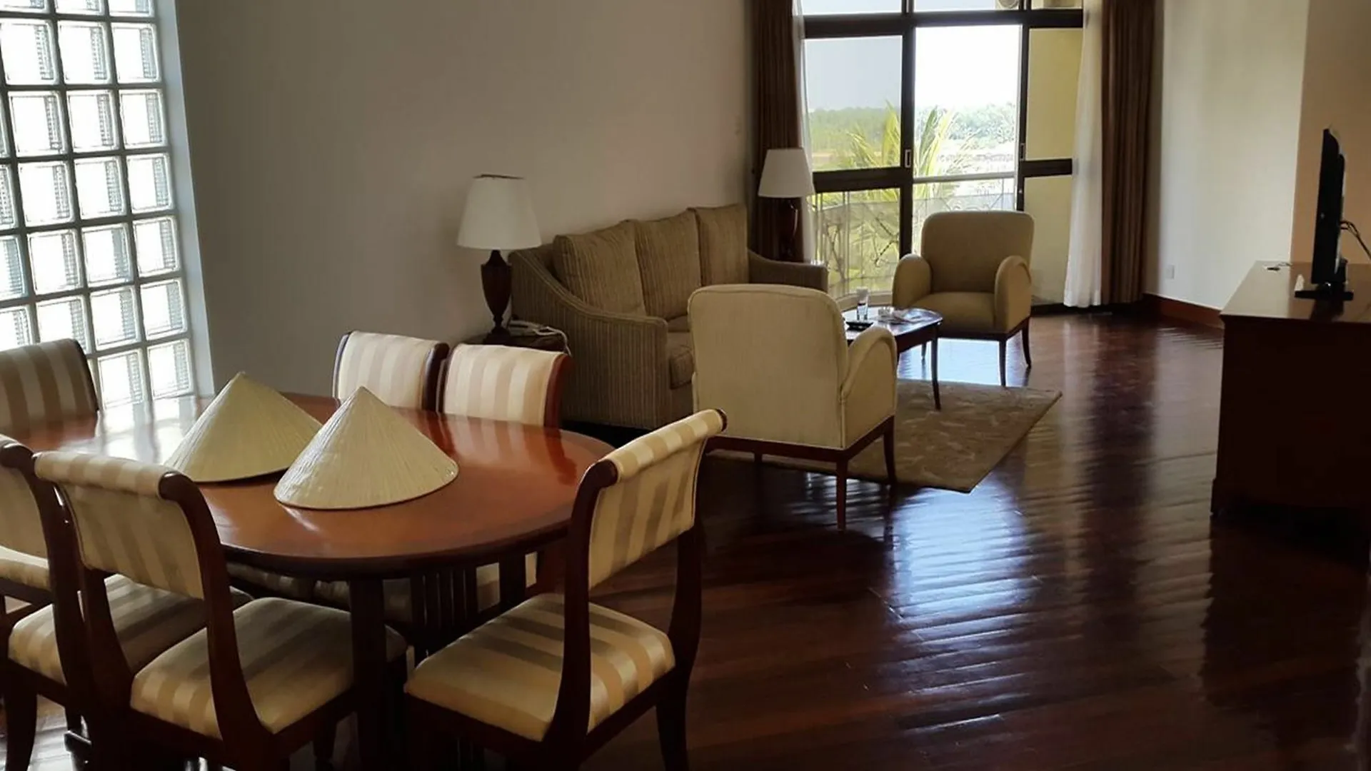 Riverside Serviced Apartments Πόλη Χο Τσι Μινχ 4*,