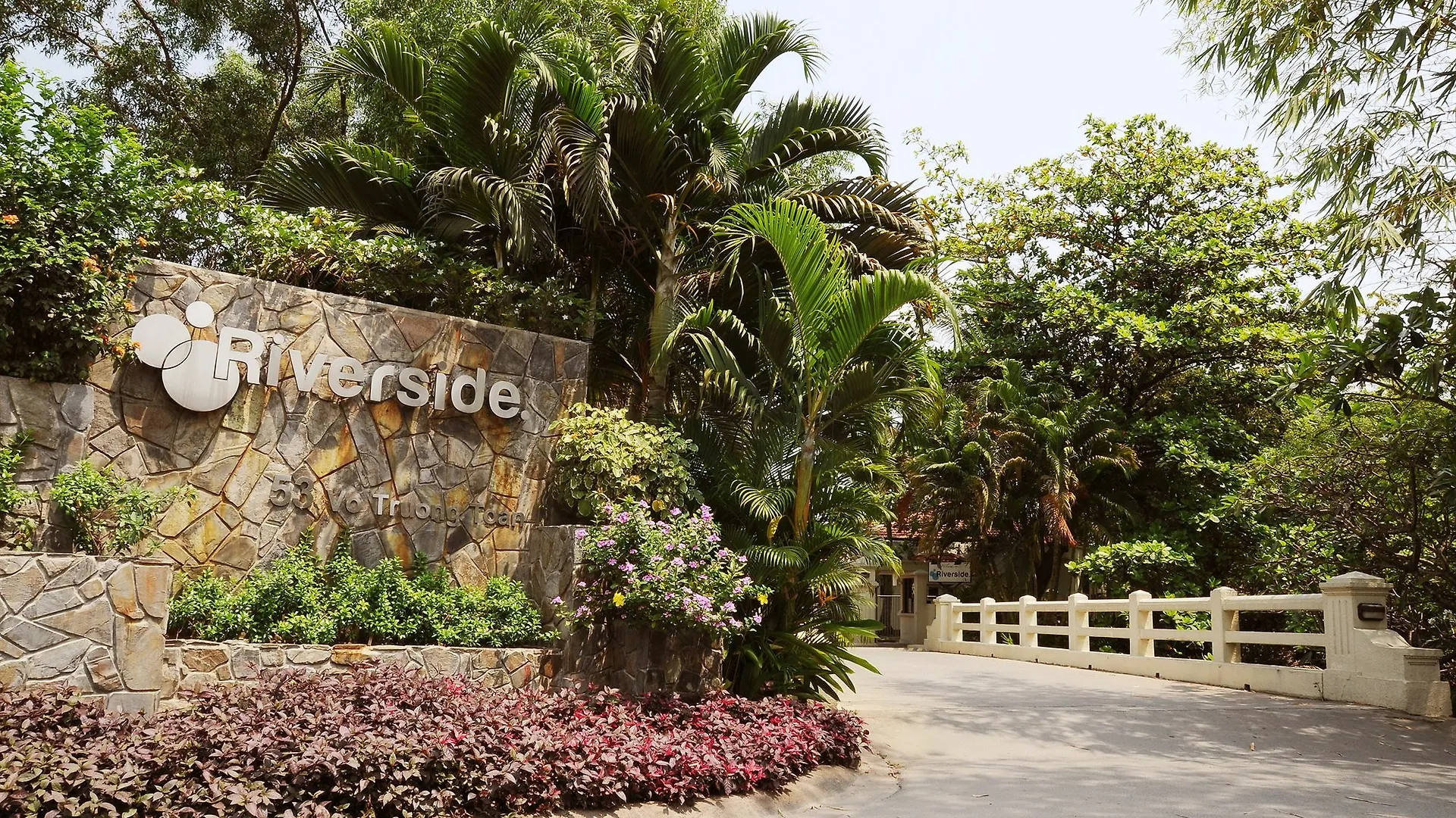 Riverside Serviced Apartments Ho Chi Minh City 4*,